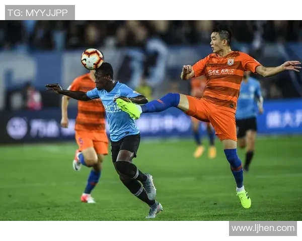 大连一方与广州富力精彩对决比赛录像回顾与分析